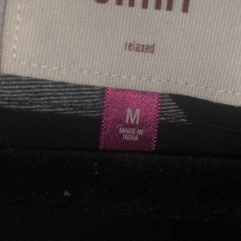 Long sleeve button down - Picture 2 of 3
